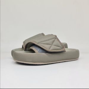 Yeezy season 6 slides